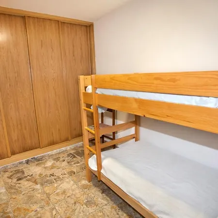 - 3 Bedrooms With Sea Views Young People Group Not Allowed - 04064 Apartmán *